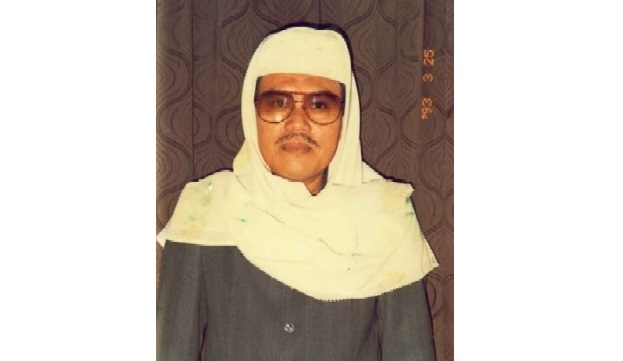 Drs. KH. Ahmad Rifa’i Arief